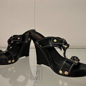 Black Leather White Whipstitch Sexy Kitten Heels Designer BCBGMAXAZRIA